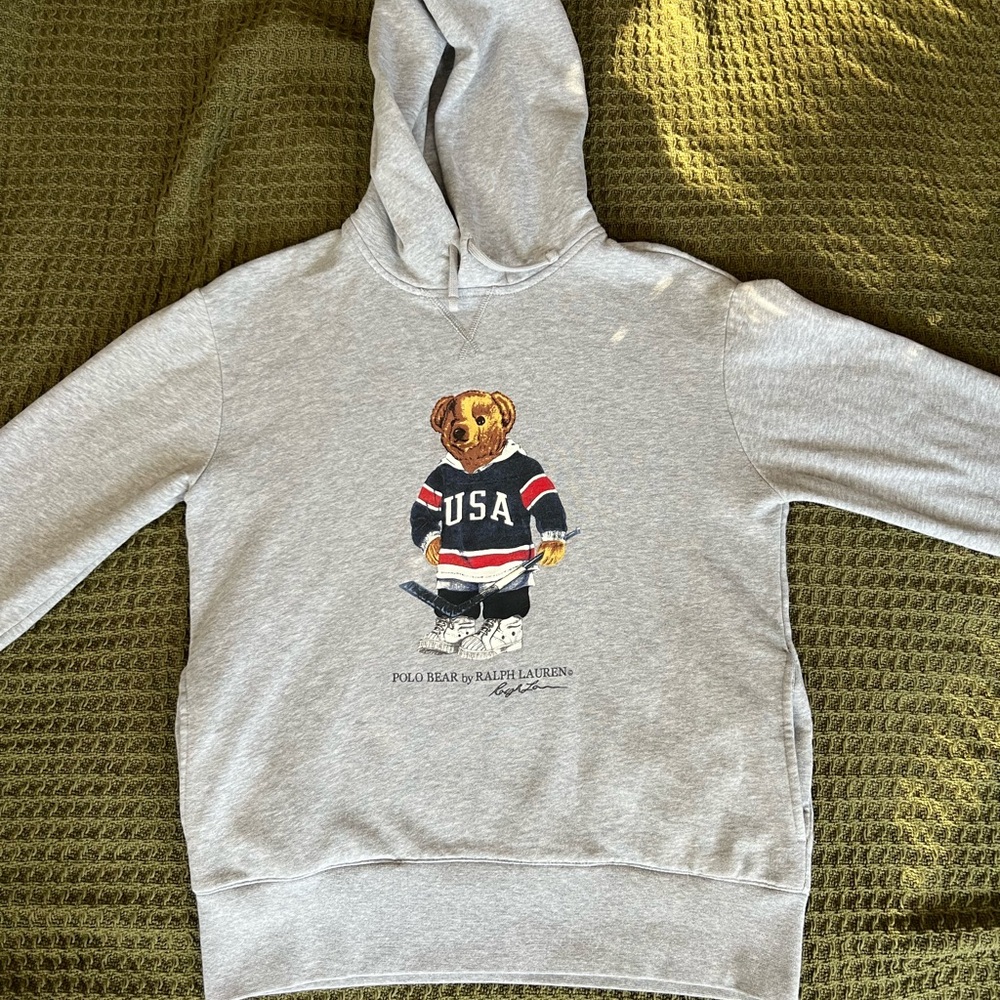 Ralph Lauren Light Gray Polo Bear Hoodie Men’s Small
